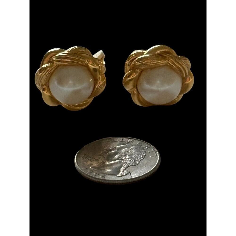 Braided Brushed Gold Tone Framed Pearl Clip On Earrings with Cushion Backs - Picture 5 of 7